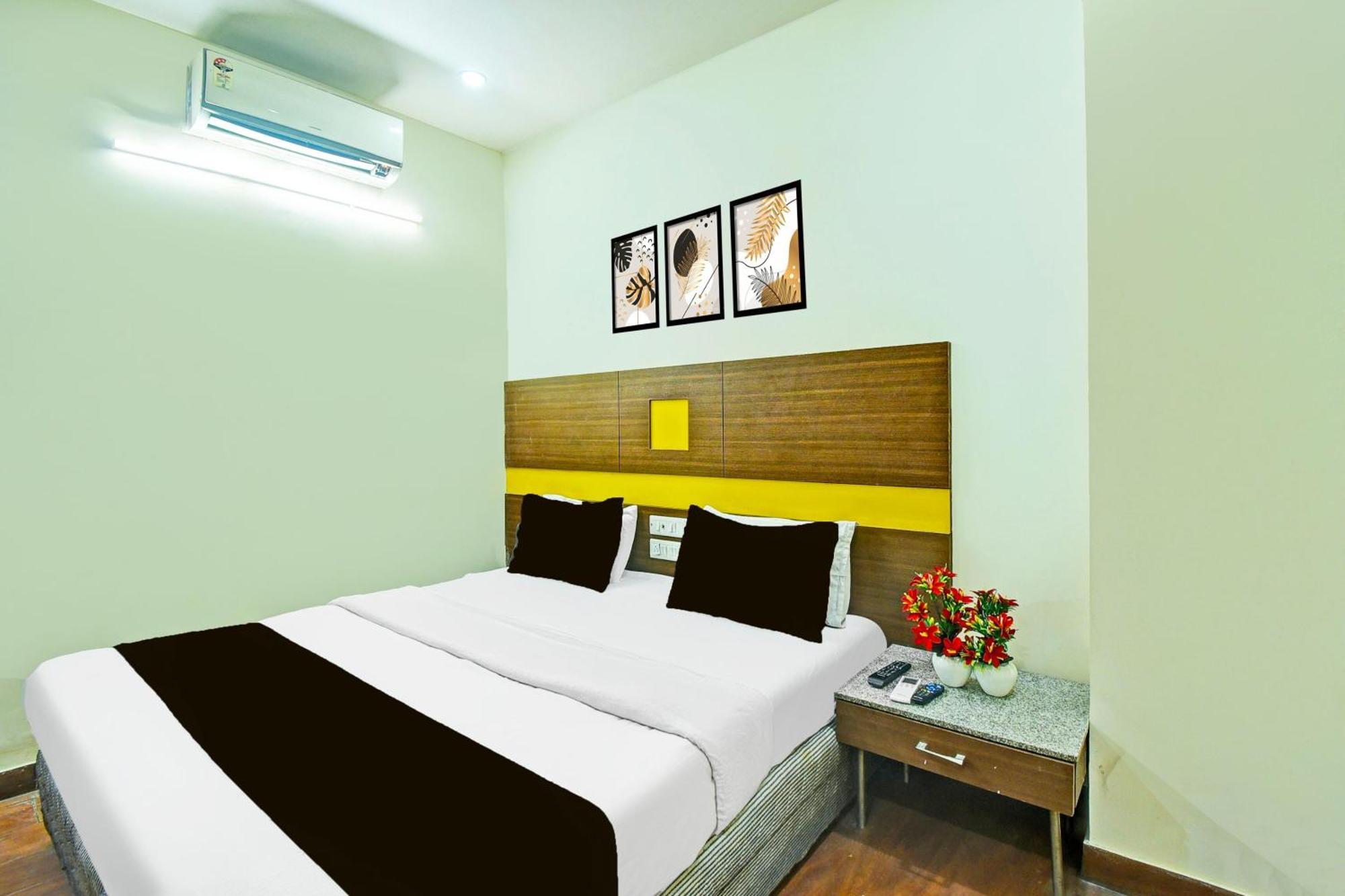 Super Townhouse Amrapali Circle Formerly Hotel Aqua Jaipur Ngoại thất bức ảnh