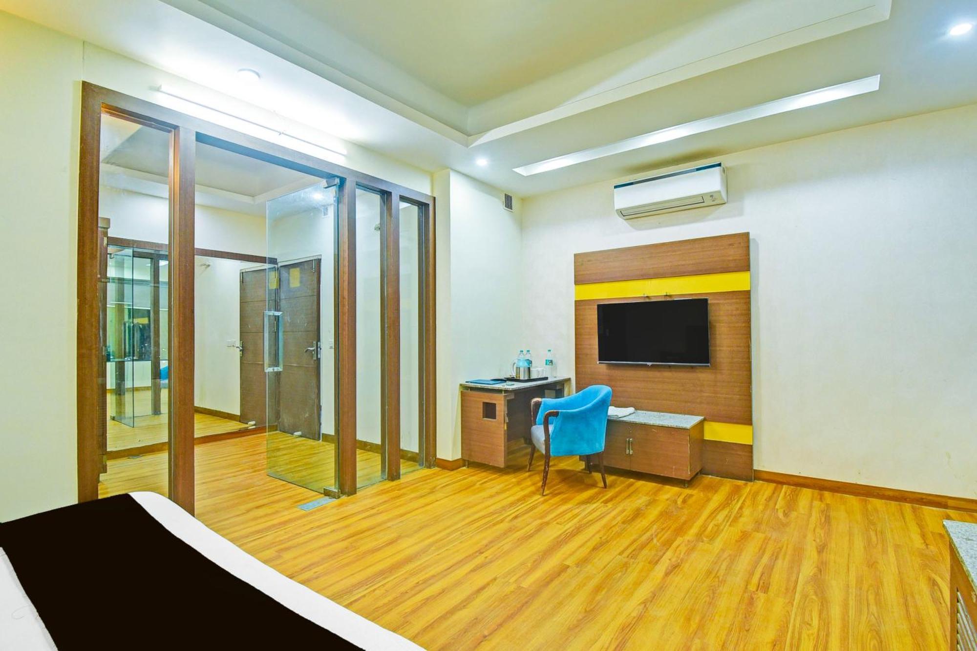 Super Townhouse Amrapali Circle Formerly Hotel Aqua Jaipur Ngoại thất bức ảnh