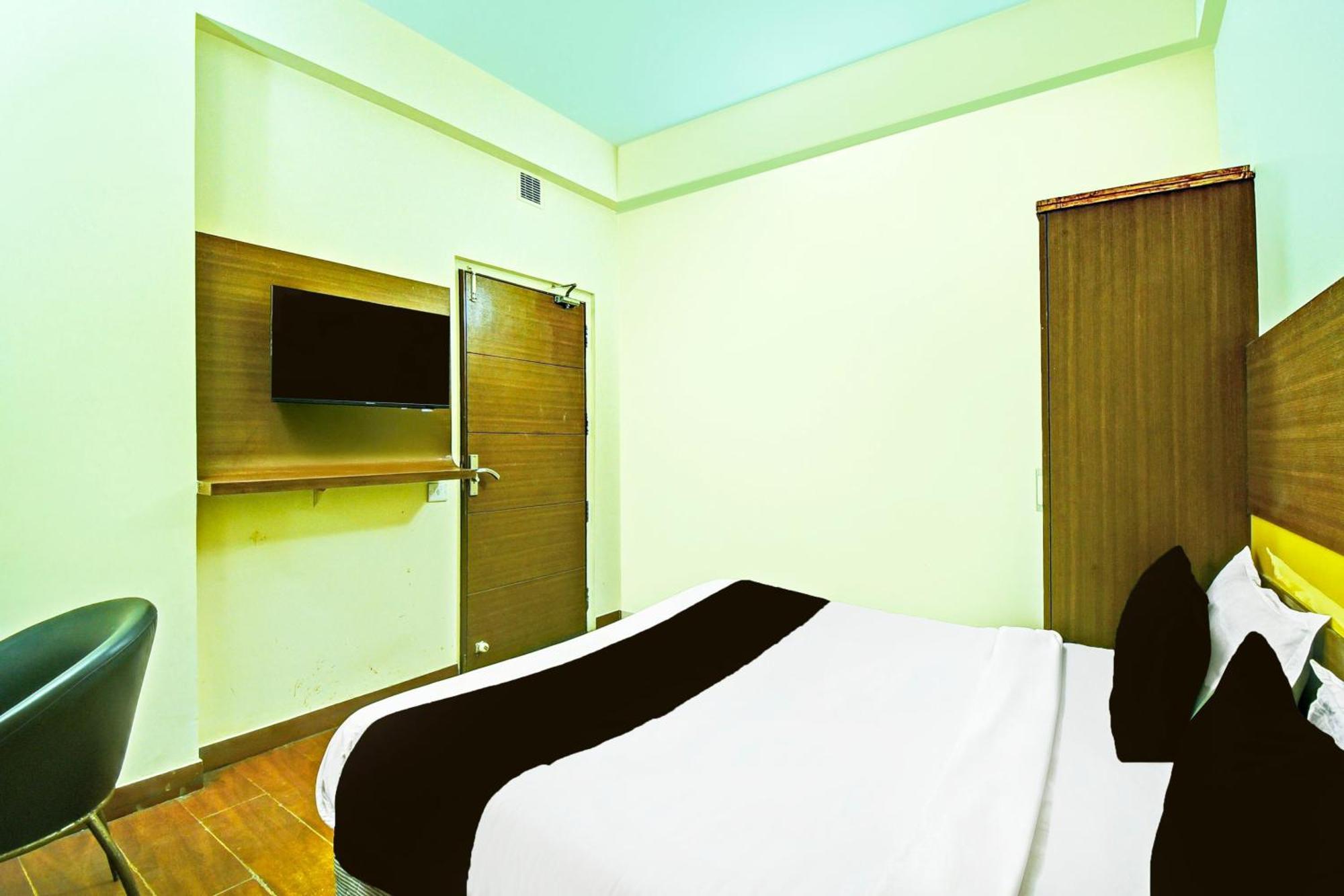 Super Townhouse Amrapali Circle Formerly Hotel Aqua Jaipur Ngoại thất bức ảnh