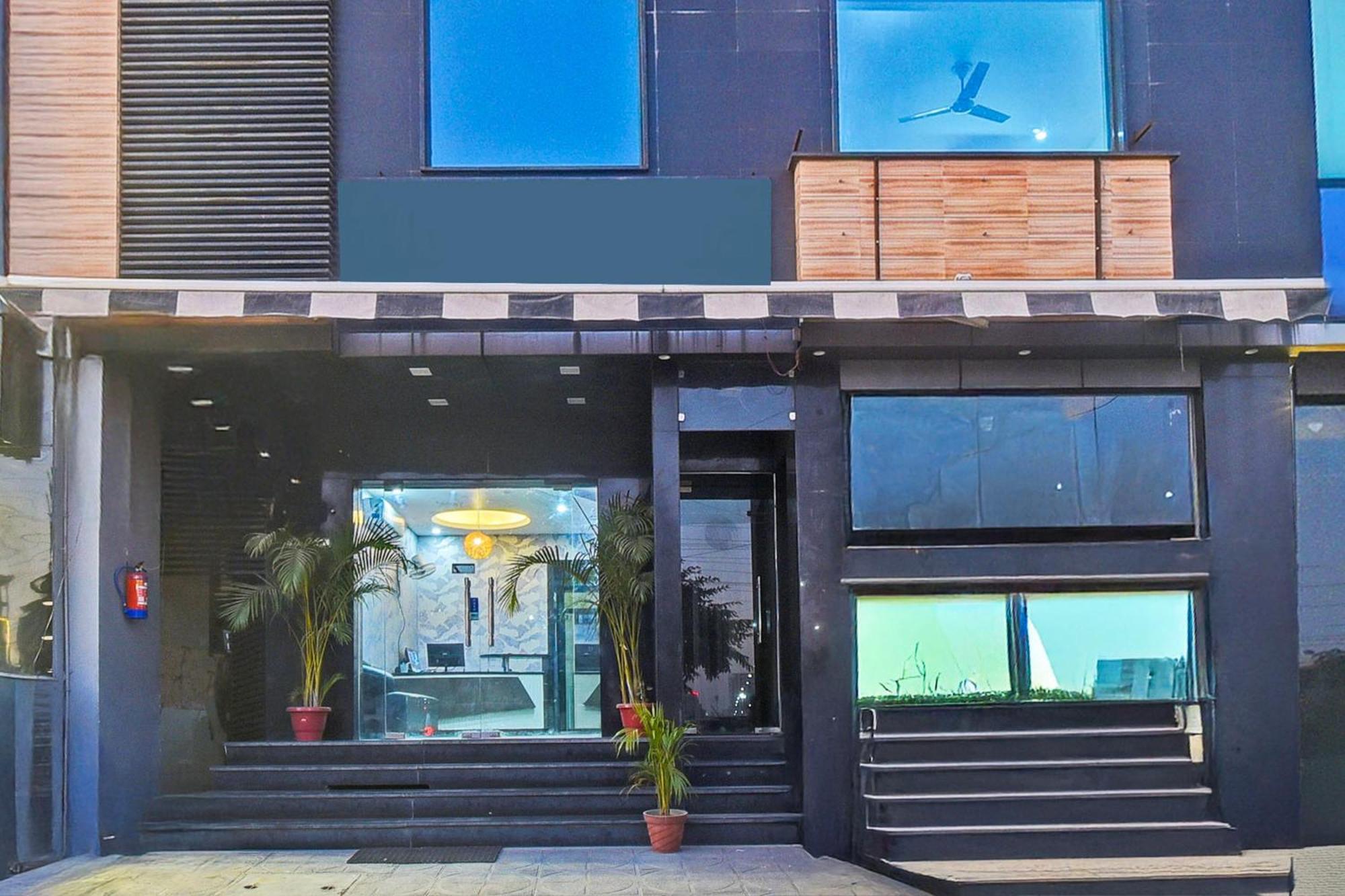Super Townhouse Amrapali Circle Formerly Hotel Aqua Jaipur Ngoại thất bức ảnh